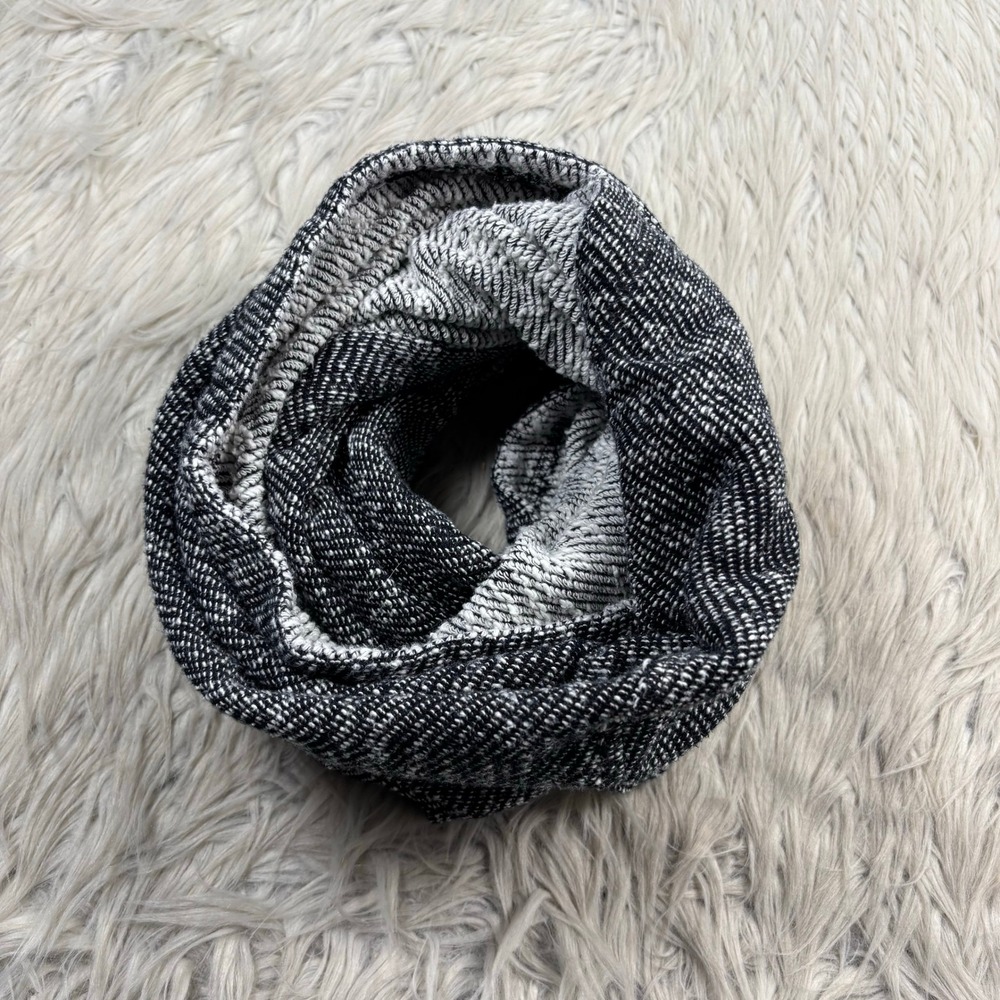 Eileen Fisher Terry Textured Knit Circle Scarf Snude Infinity Lagenlook Boho